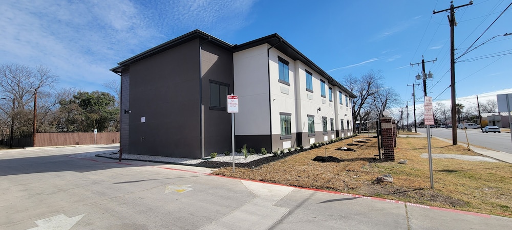 Americas Best Value Inn San Antonio Downtown Riverwalk secondary