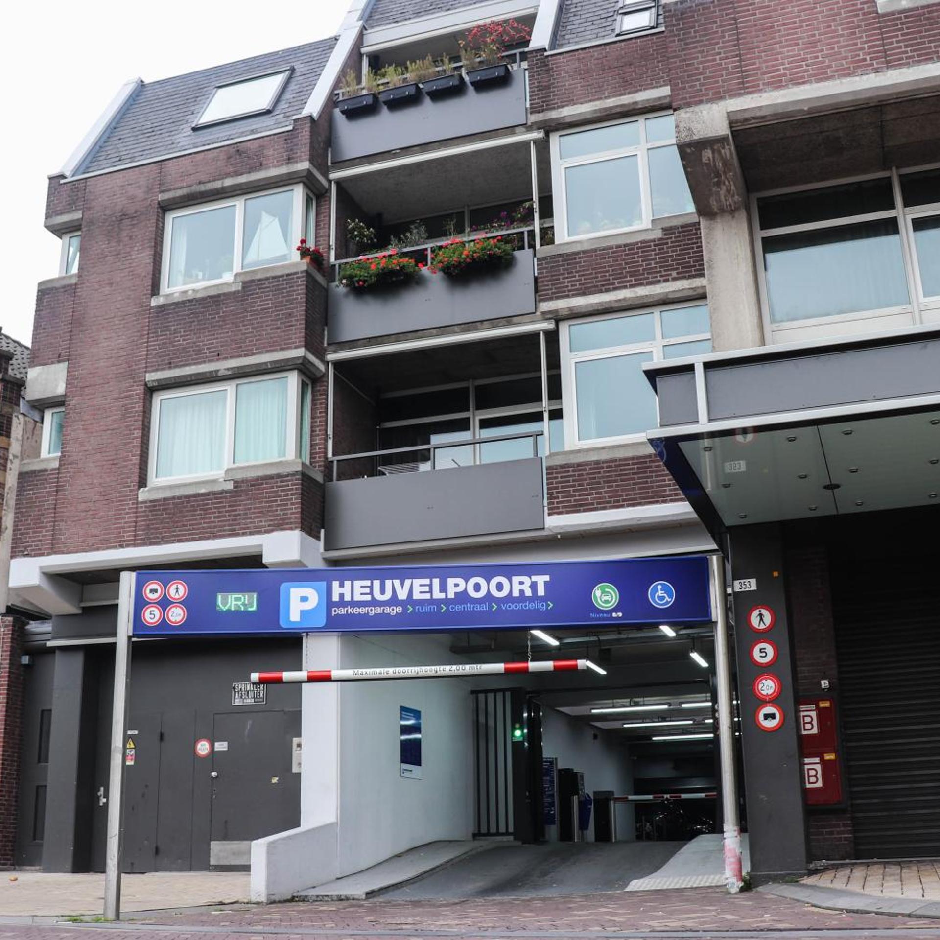 City Hotel Tilburg 1/26