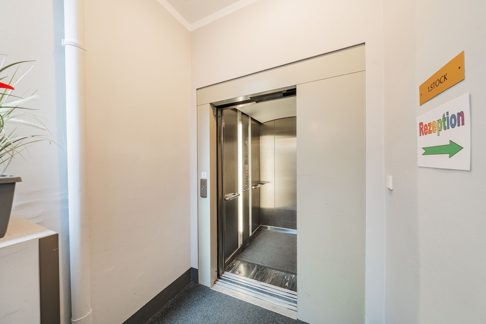 Appartments in der Josefstadt 6/18