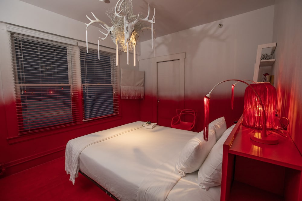 Hotel Des Arts 50/78