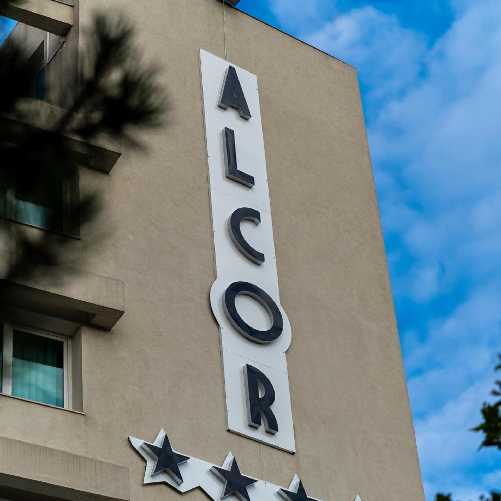 Hotel Alcor 3/50