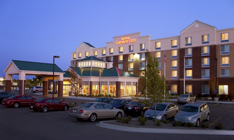 Hilton Garden Inn Naperville/Warrenville 18/19