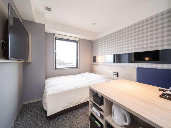 Deluxe, Double Bed