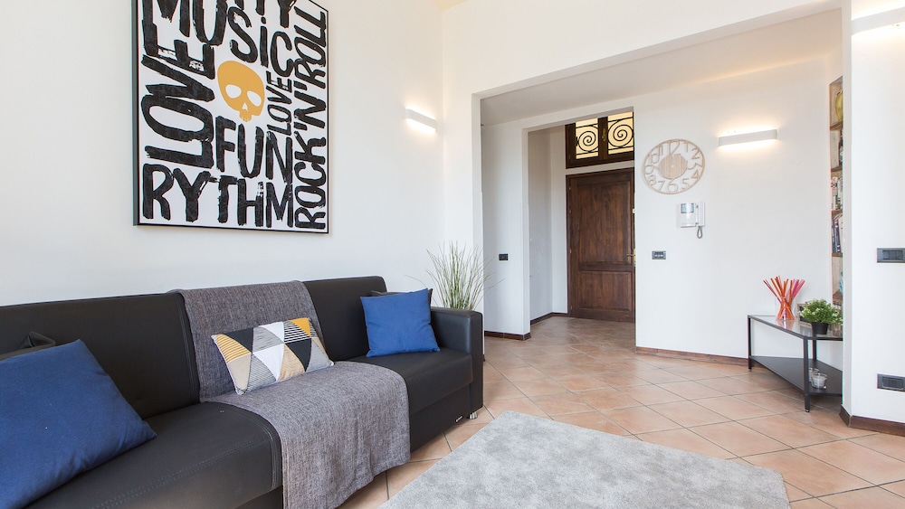 Rental In Rome Rosselli Palace Apartment 5 33/49