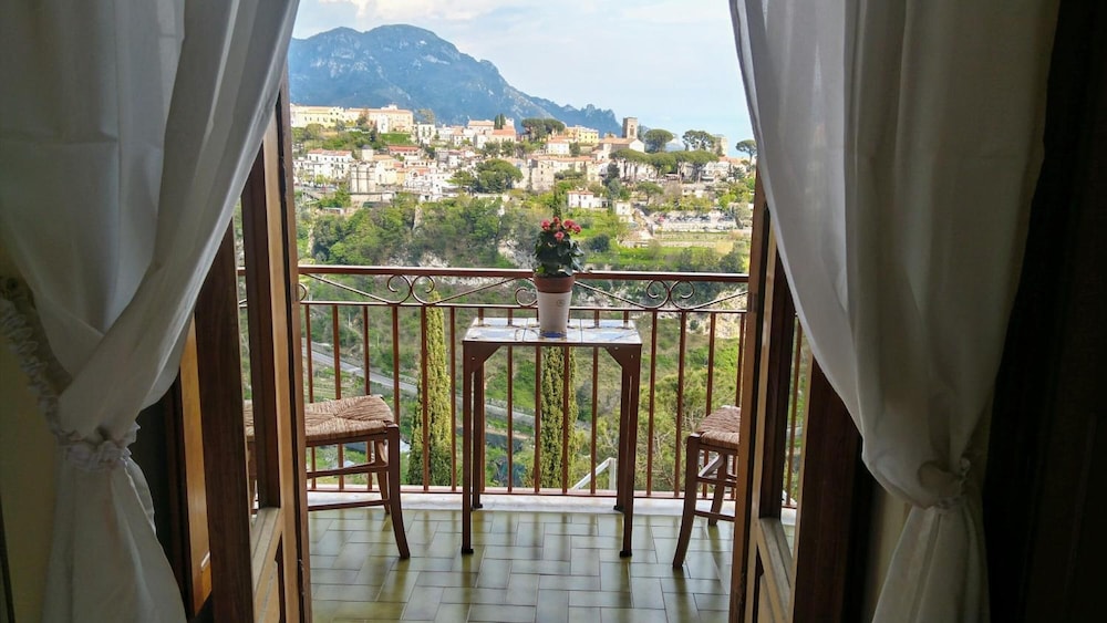 Ravello View 24/31