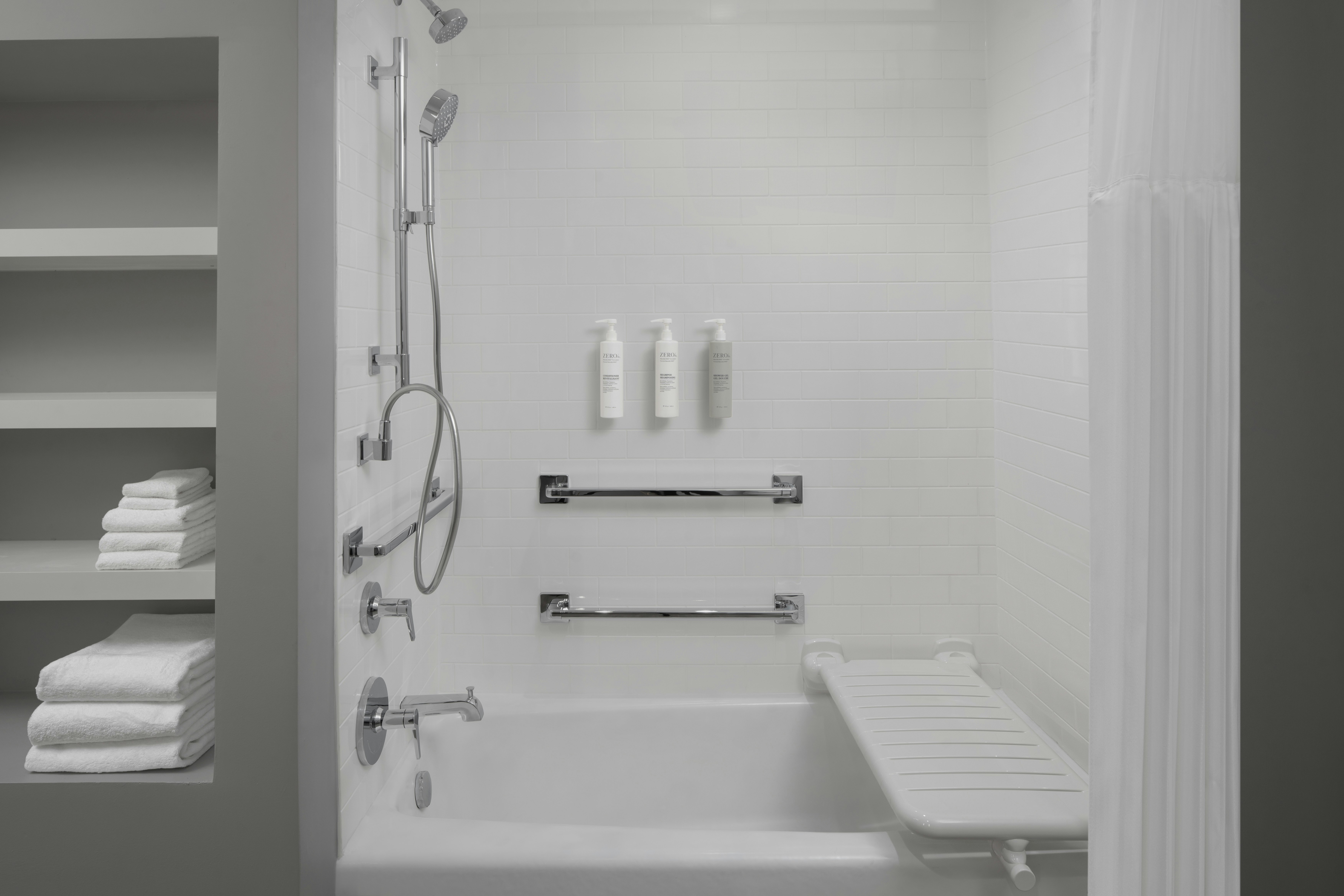 جناح استوديو بسرير كينج لذوي الإعاقة، Homewood Suites by Hilton Grand Prairie at EpicCentral 2/2