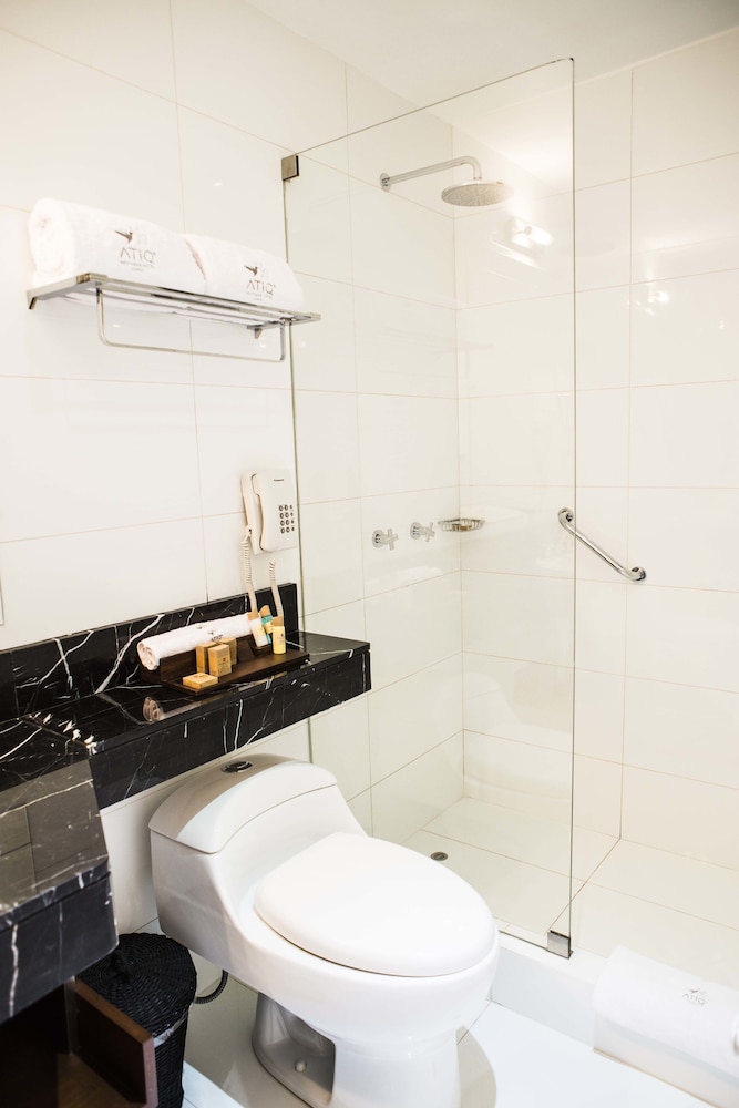 Atiq Boutique Hotel 46/48