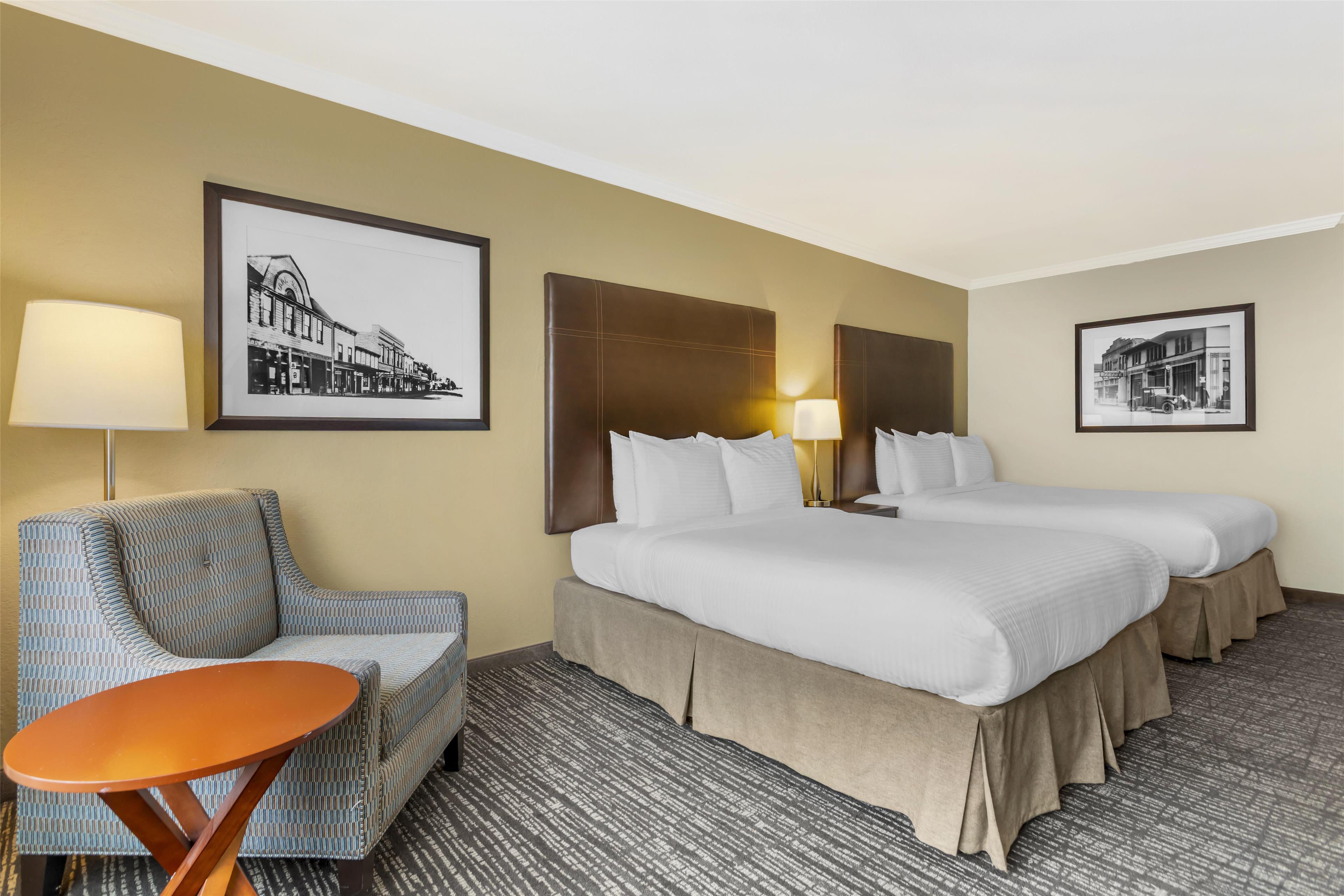 Room, Quadruple