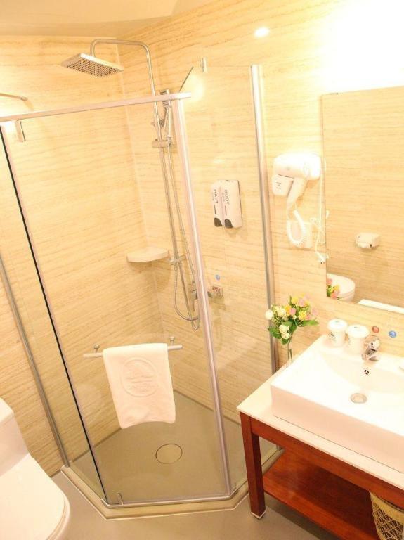 GreenTree Inn Yixing Ding Shu JieFang East Road Express Hotel 21/27
