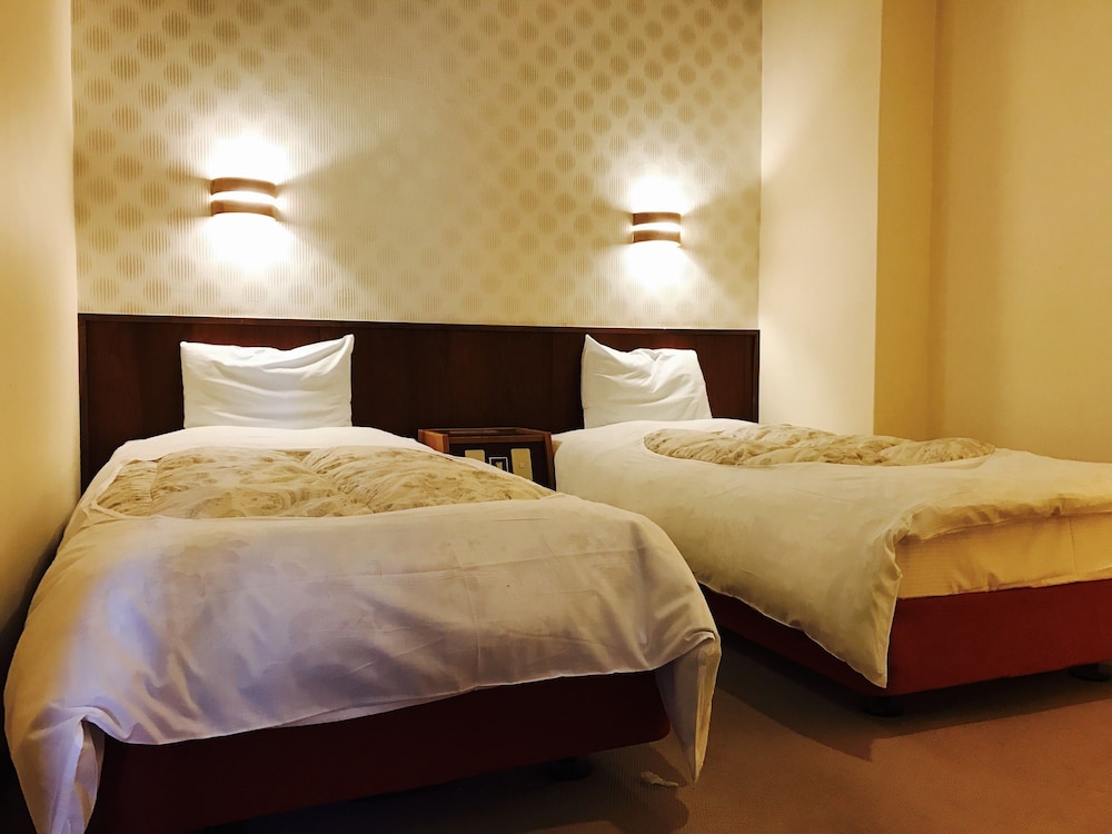 ITO HOTEL JURAKU 14/62