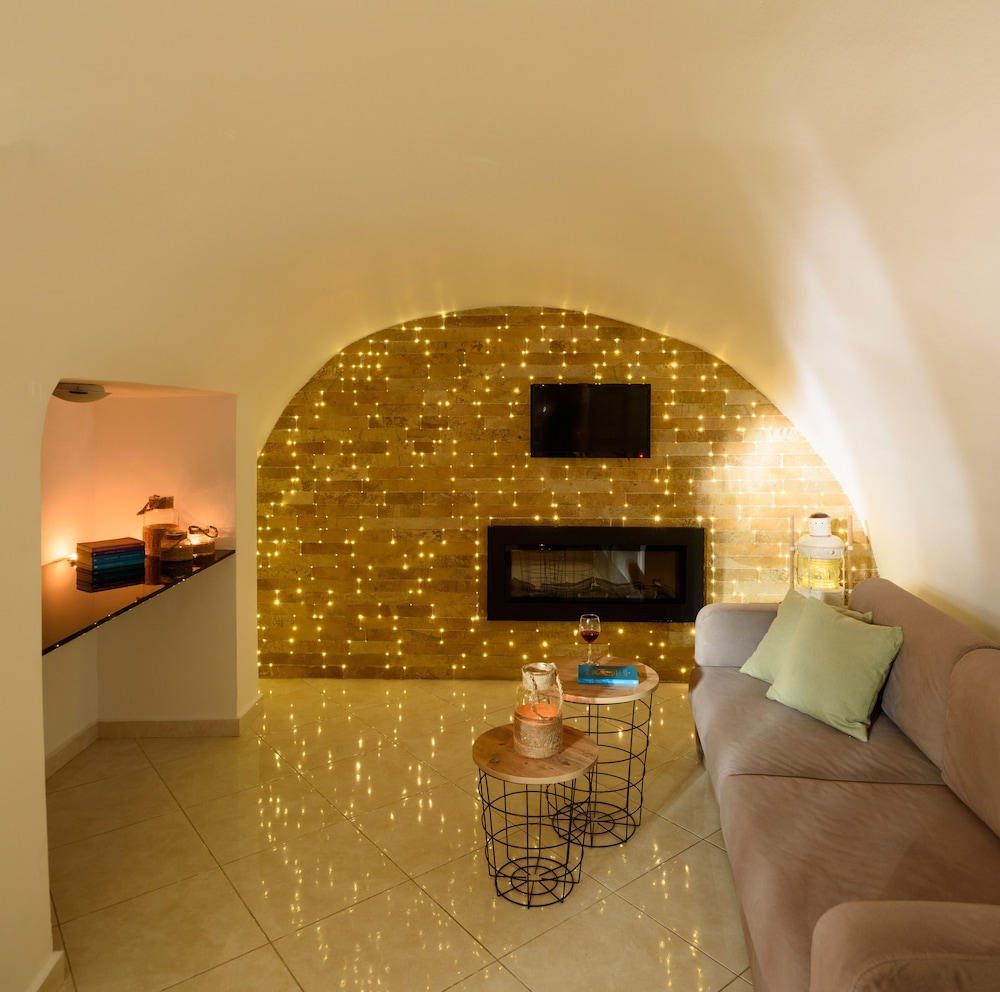 Lobby at Suite Home Santorini, SANTORINI