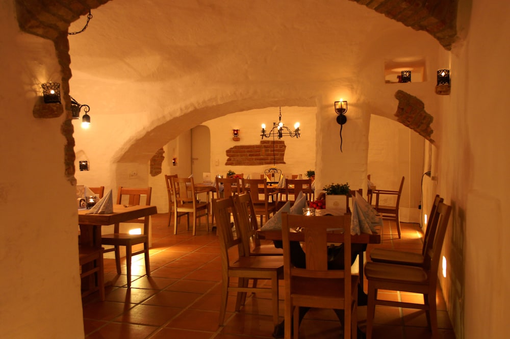 Hotel zum Erdinger Weissbrau 56/67