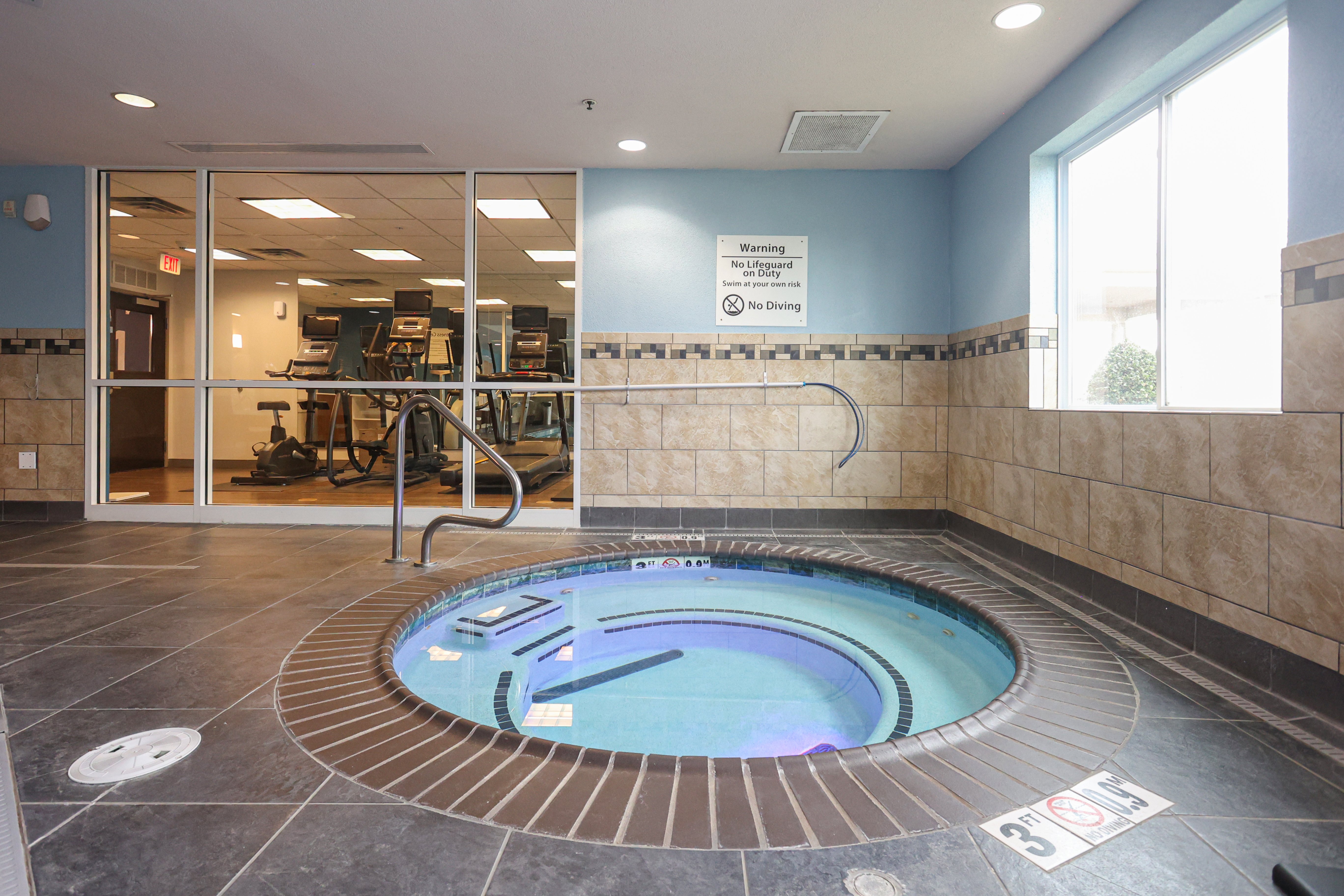 Holiday Inn Express Hotel & Suites Tulsa South Bixby 22/50