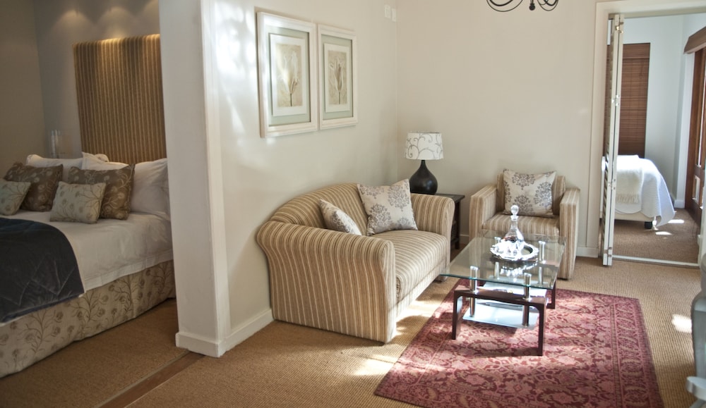 Fernwood Manor 22/50
