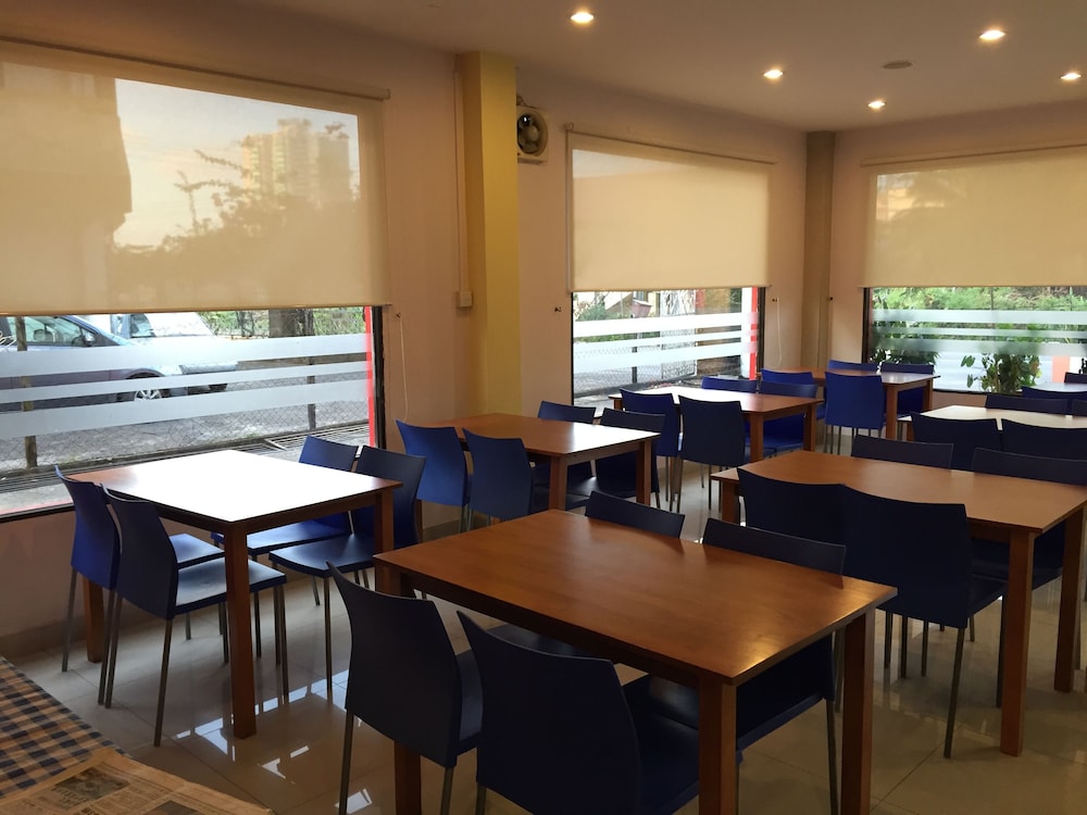 Raja Inn Hotel 40/51