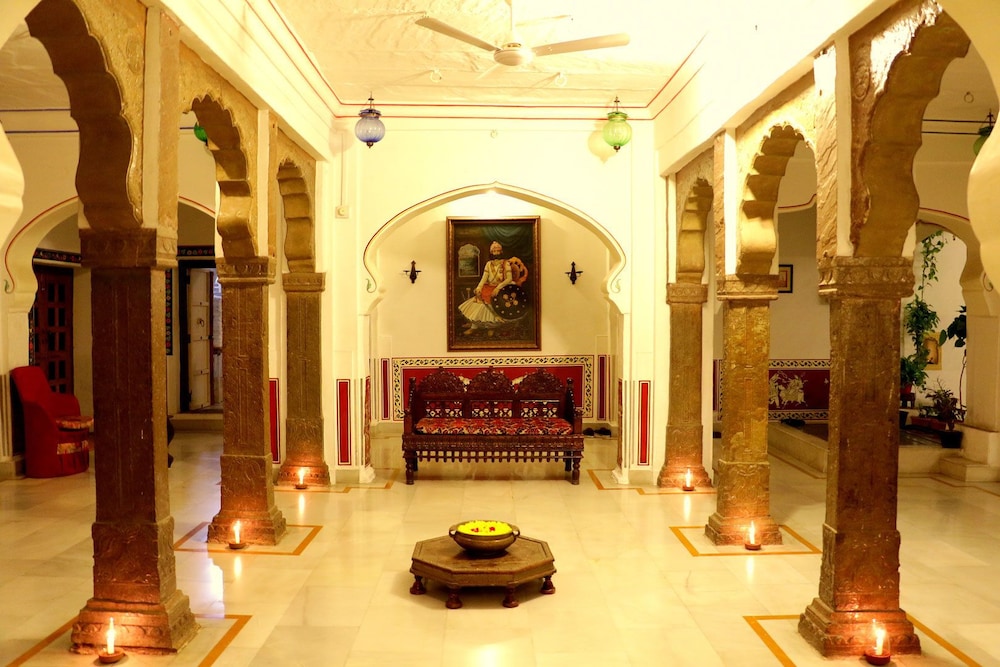 DEV NIWAS - HERITAGE HOTEL 7/22