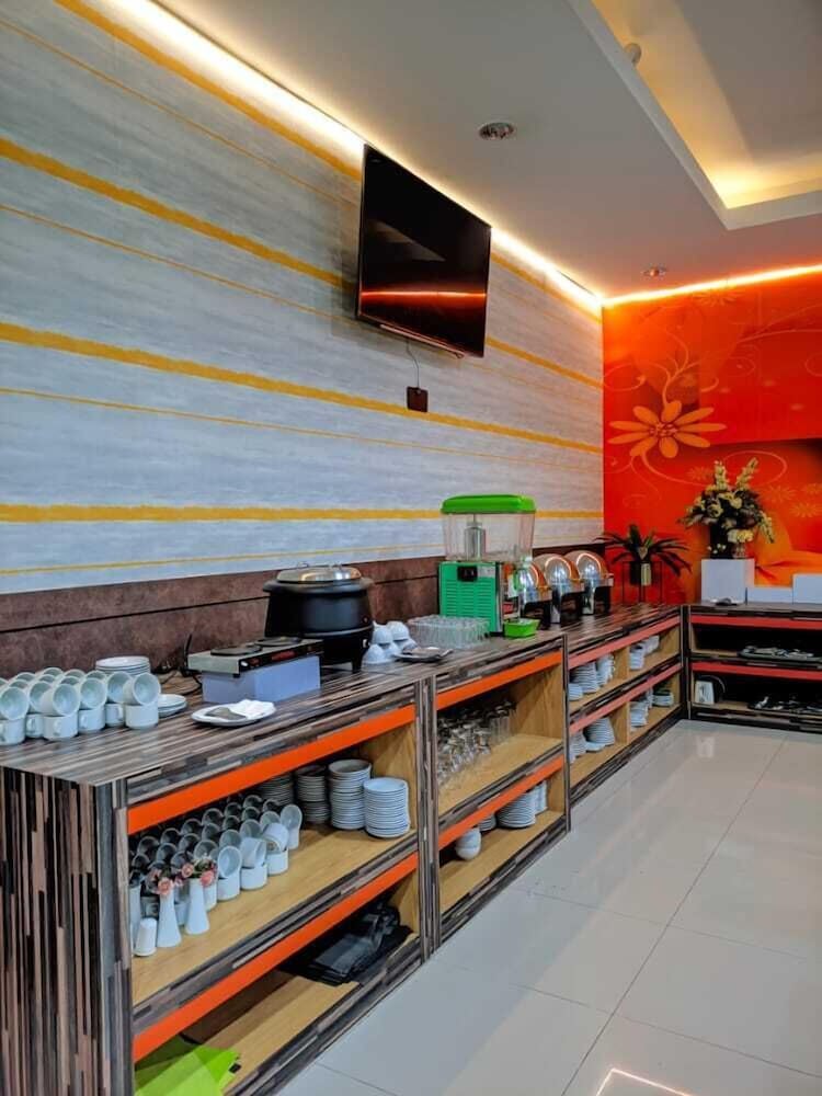 New D'dhave Hotel 11/41