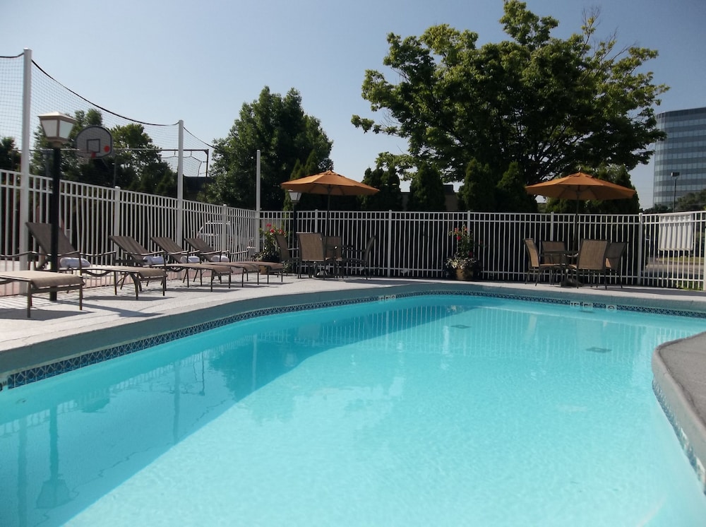 Residence Inn Louisville East 4/46