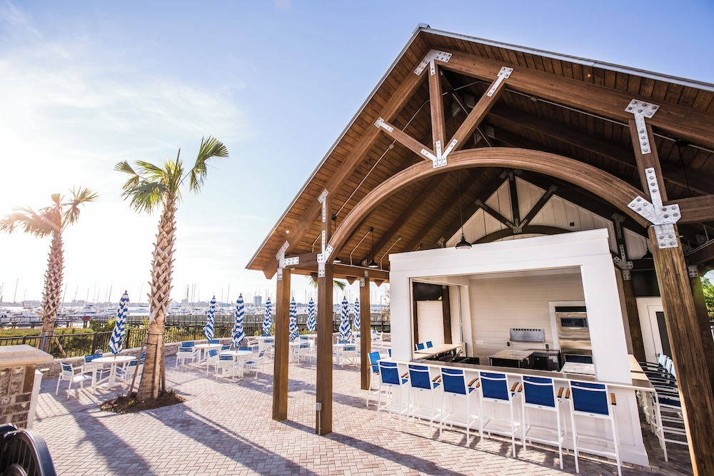 The Beach Club At Charleston Harbor Resort And Marina 44/48