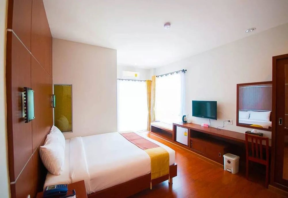 Fig Boutique Hotel 12/24