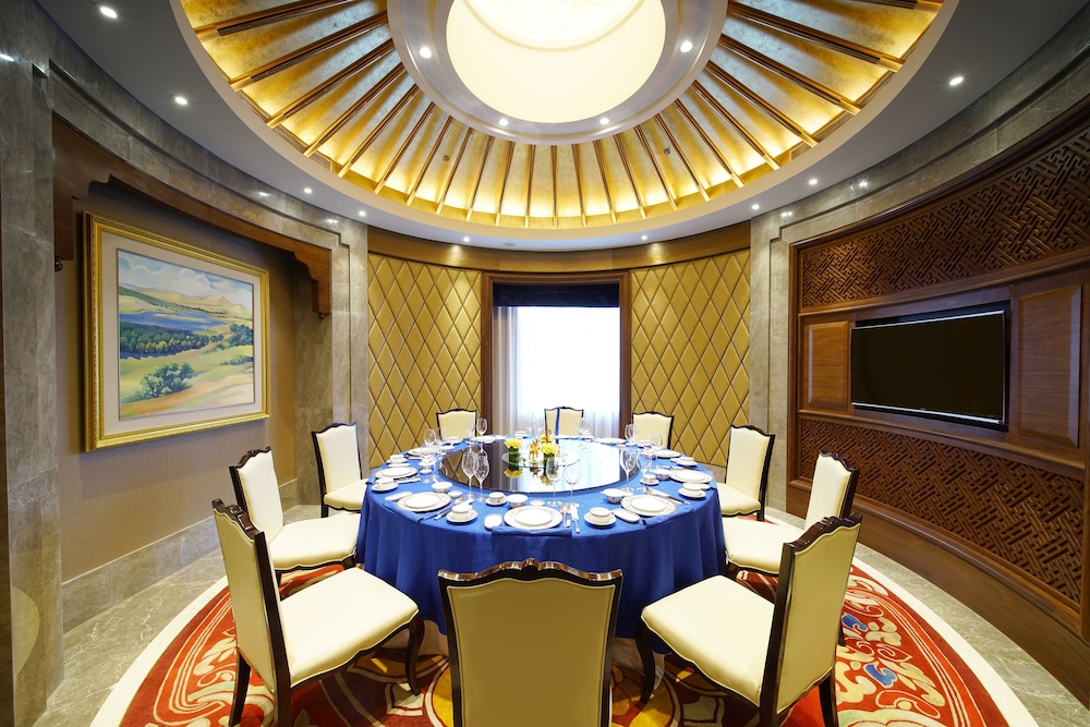 Qingshan Hotel Baotou 15/21