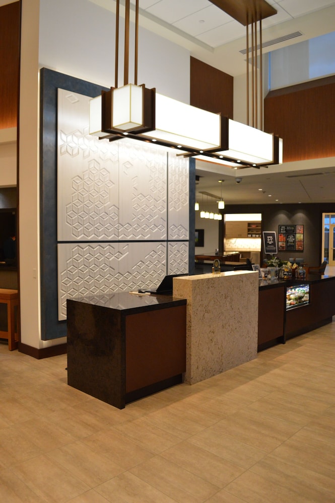Hyatt Place Buffalo/Amherst 34/70