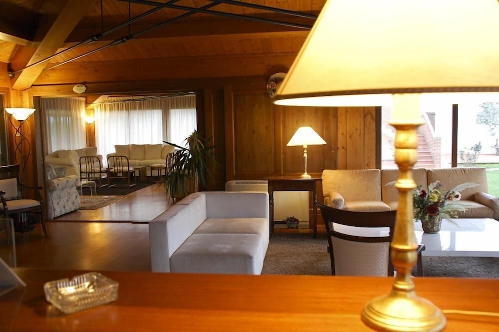 Verdidea - Villa Del Lago 35/50