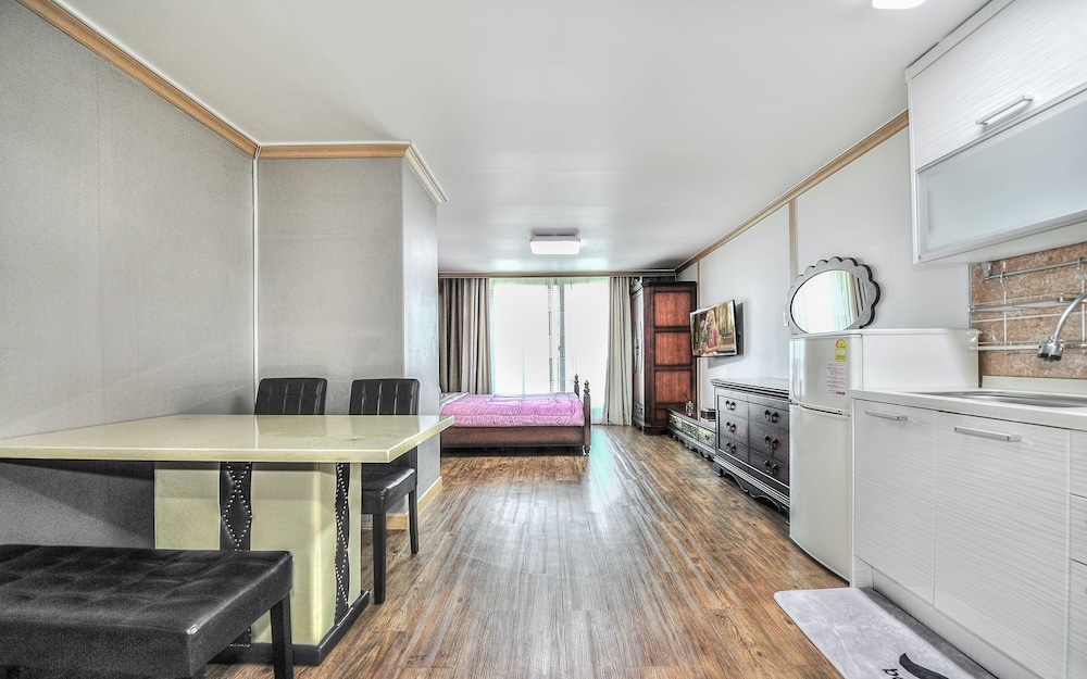 Sokcho Esher House Pension 7/34