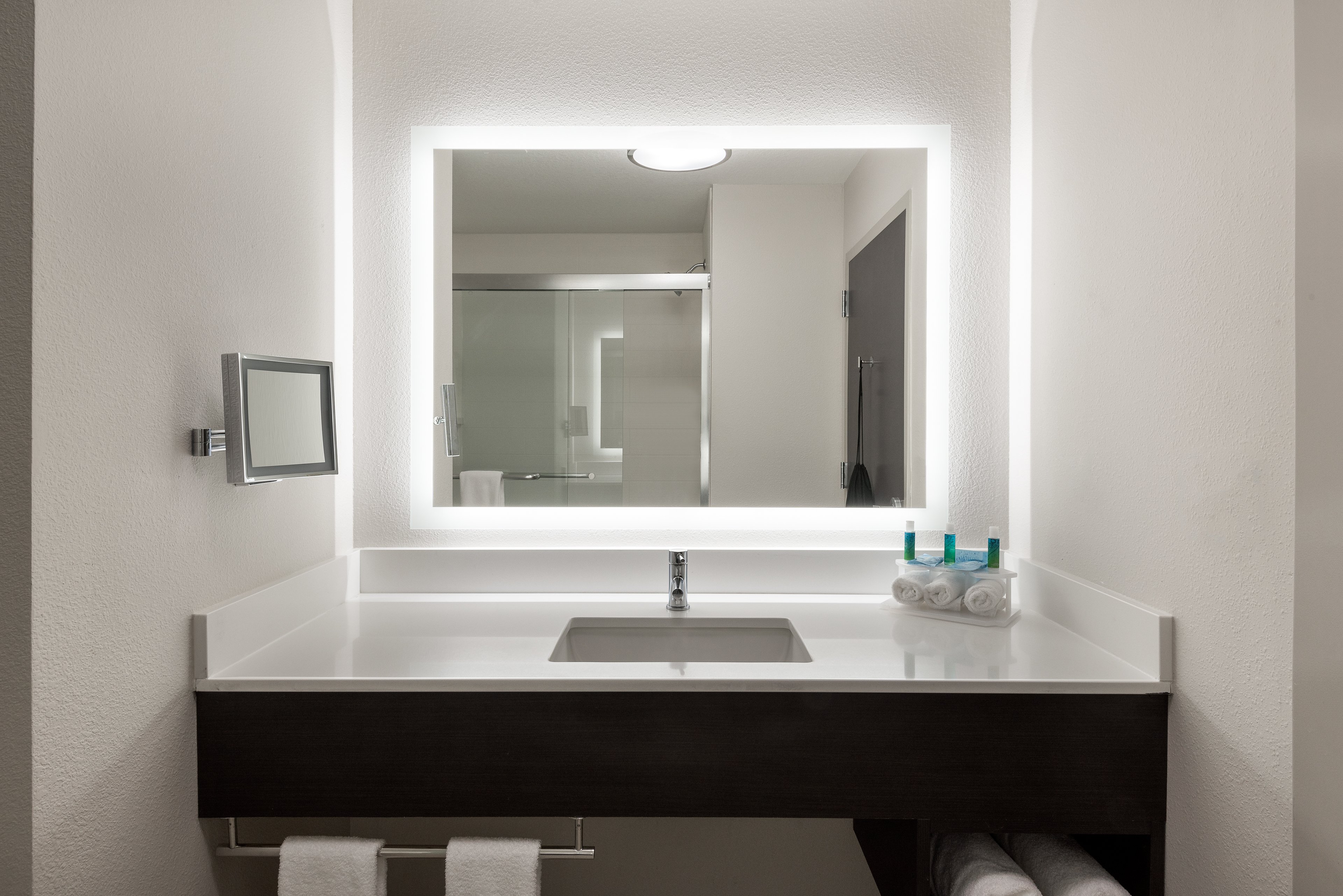 Holiday Inn Express And Suites Lakeland South 49/50