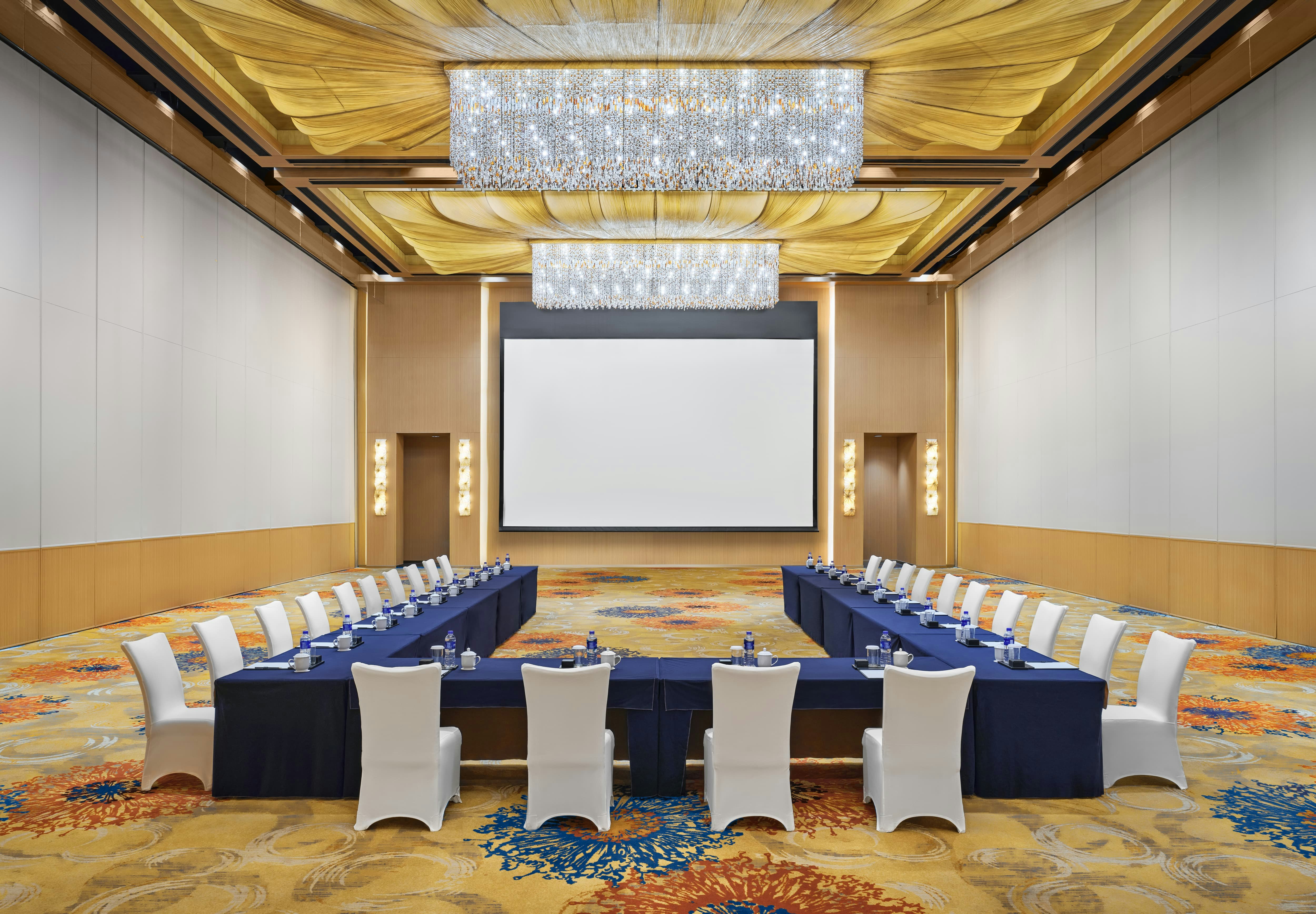 Intercontinental Ningbo 67/79