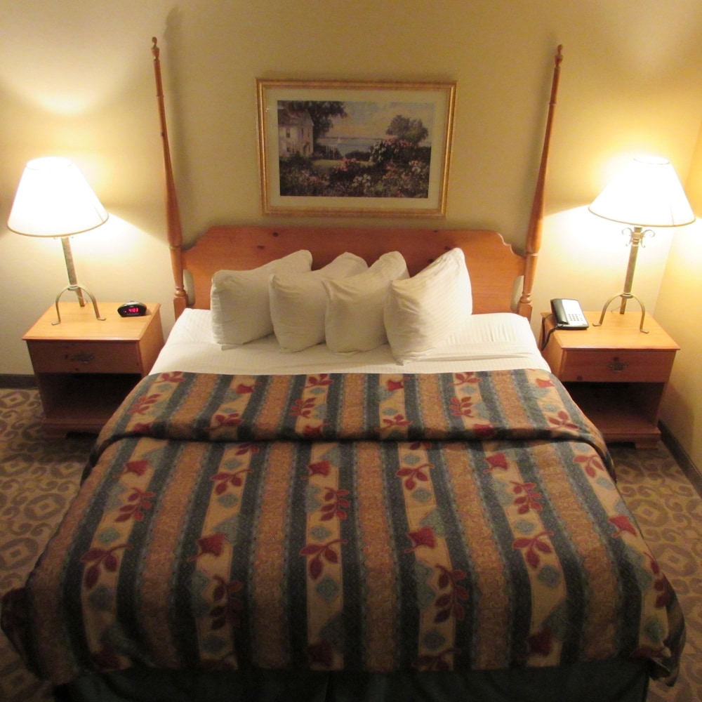 Magnuson Grand Pioneer Inn And Suites 18/48