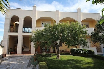 La Rosa Blu Bed and Breakfast 1/59