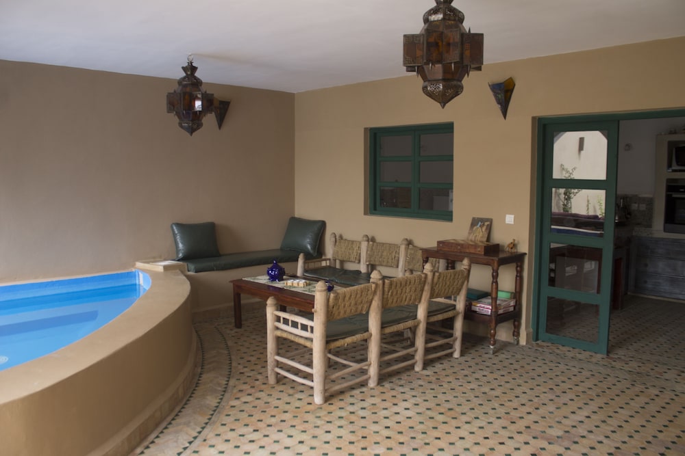 Riad Anma 41/50