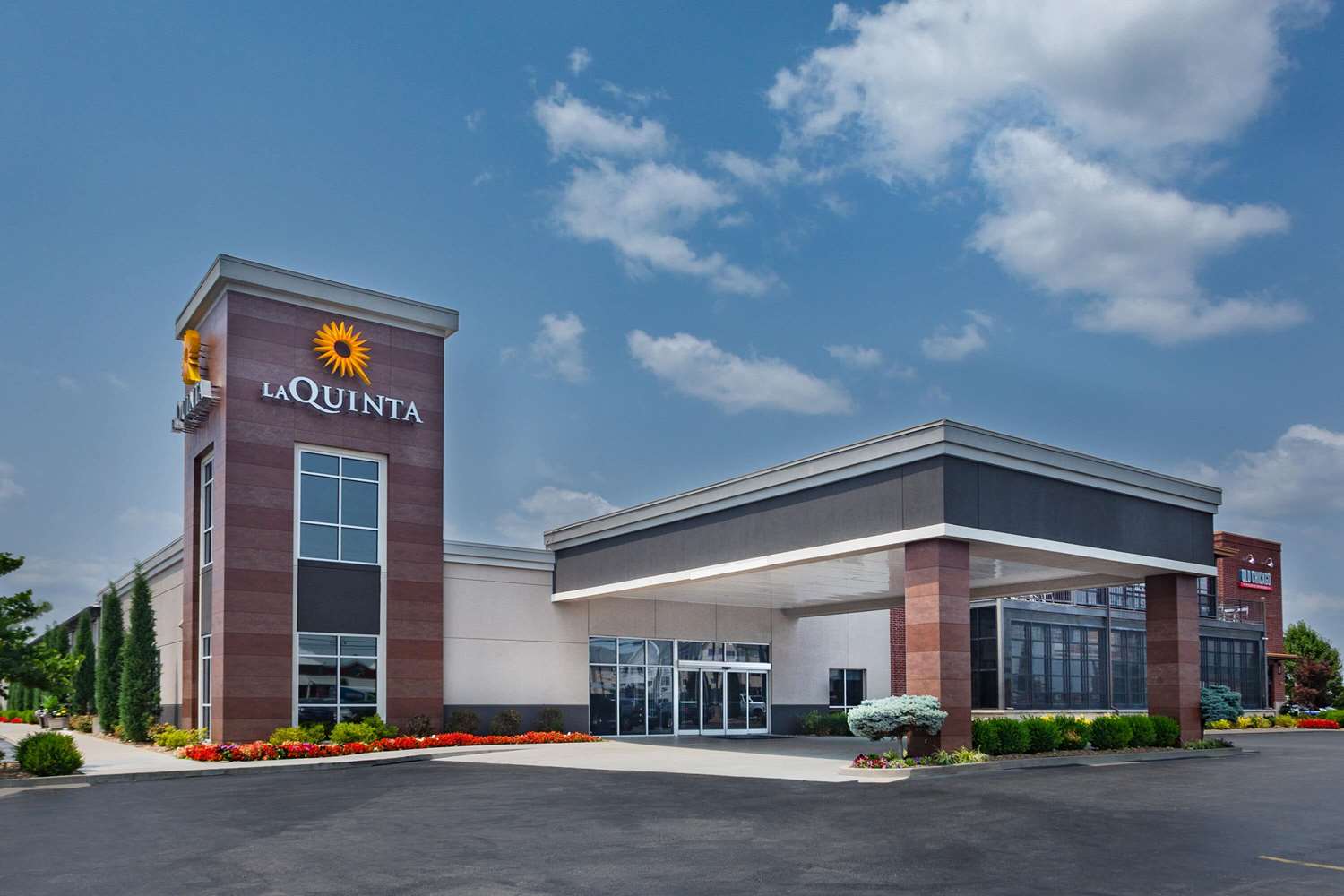 La Quinta Inn & Suites by Wyndham Joplin 51/56