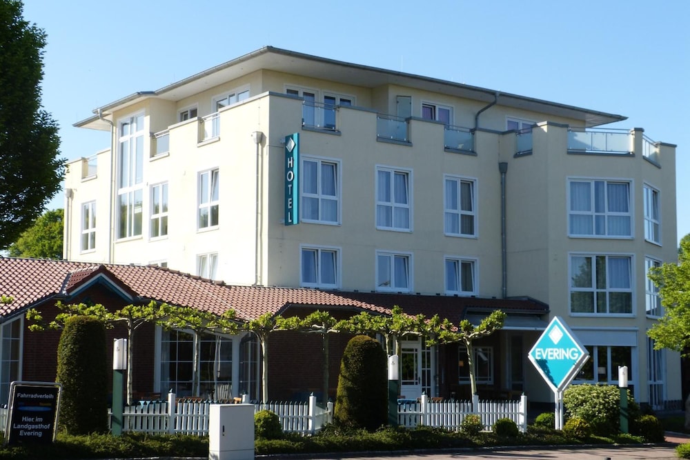 Hotel Evering 2/47