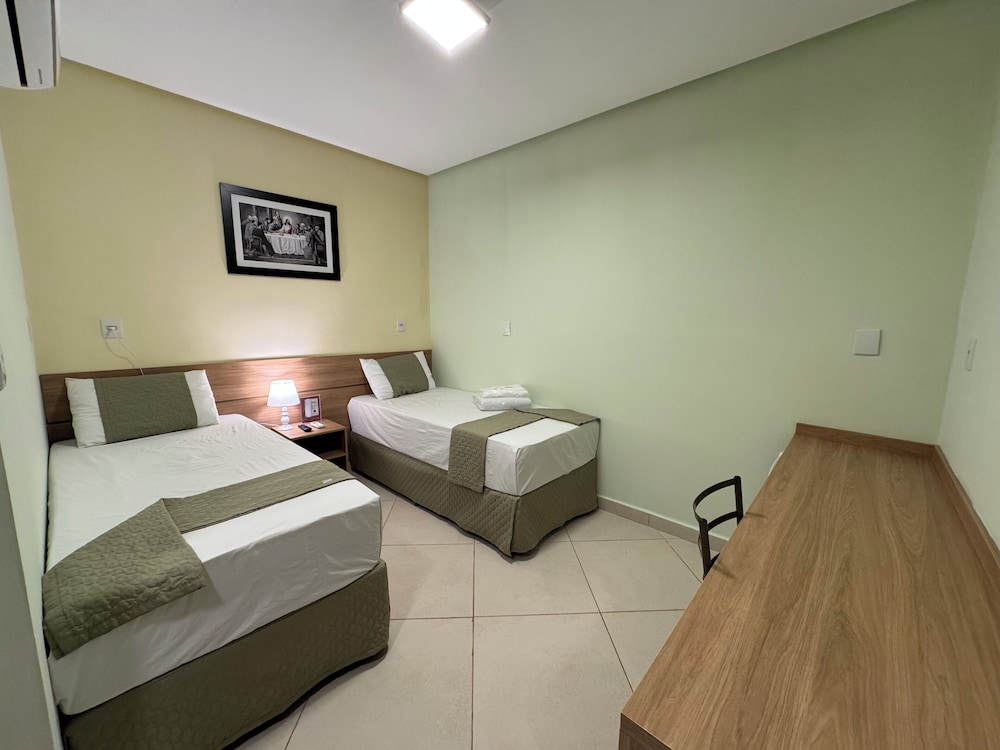 Domus Hotel Trindade 18/50