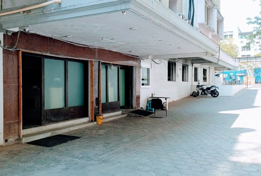 Hotel Ranjit Residency 28/31
