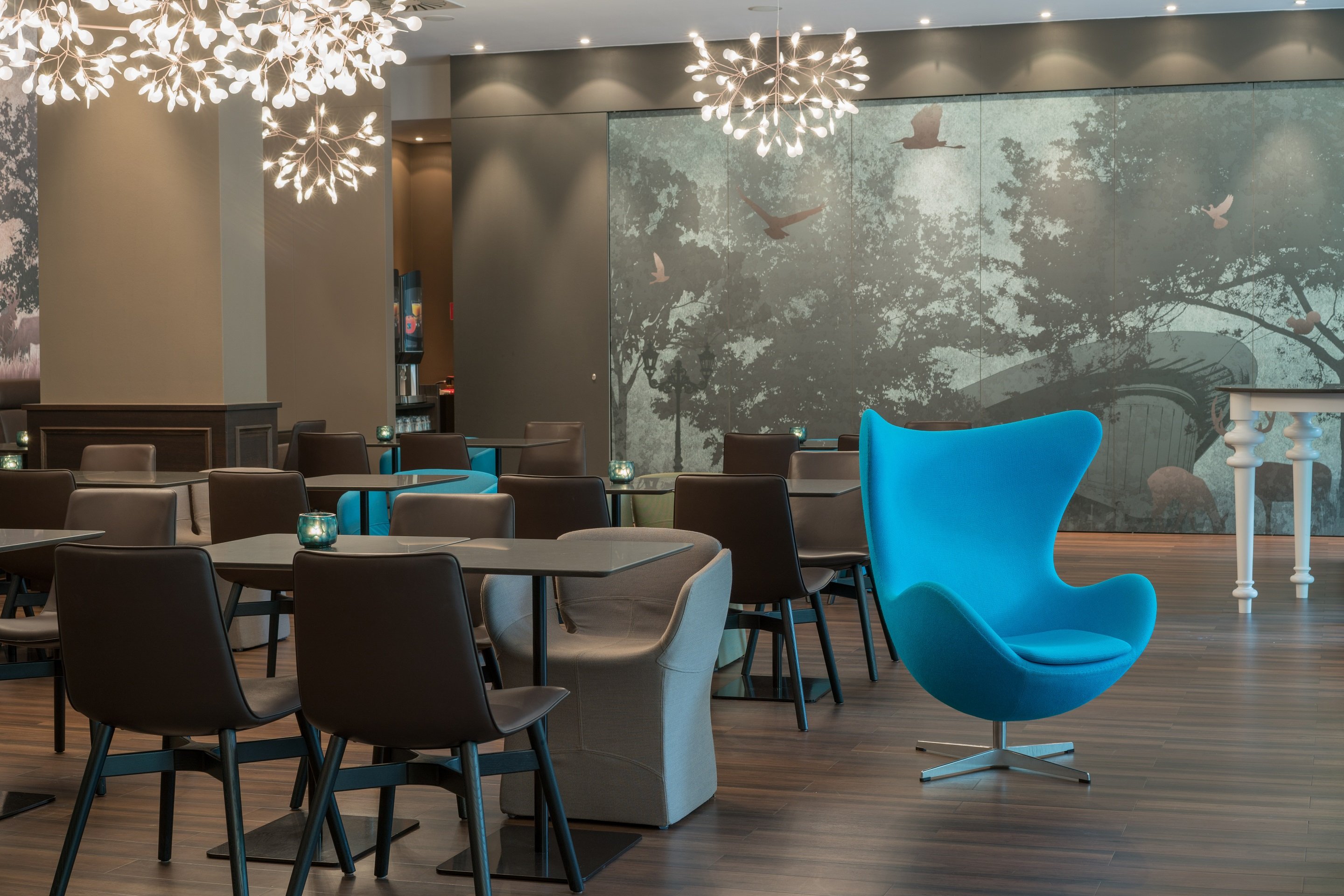 Hotel Motel One Berlin-Tiergarten 16/26