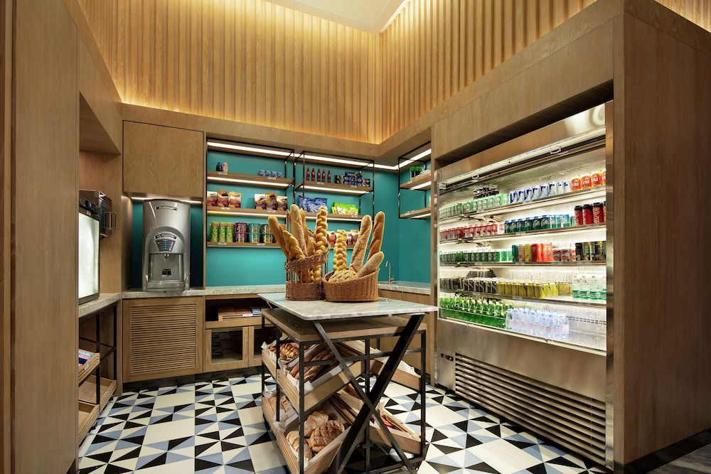 Hilton Garden Inn Sanya 30/43