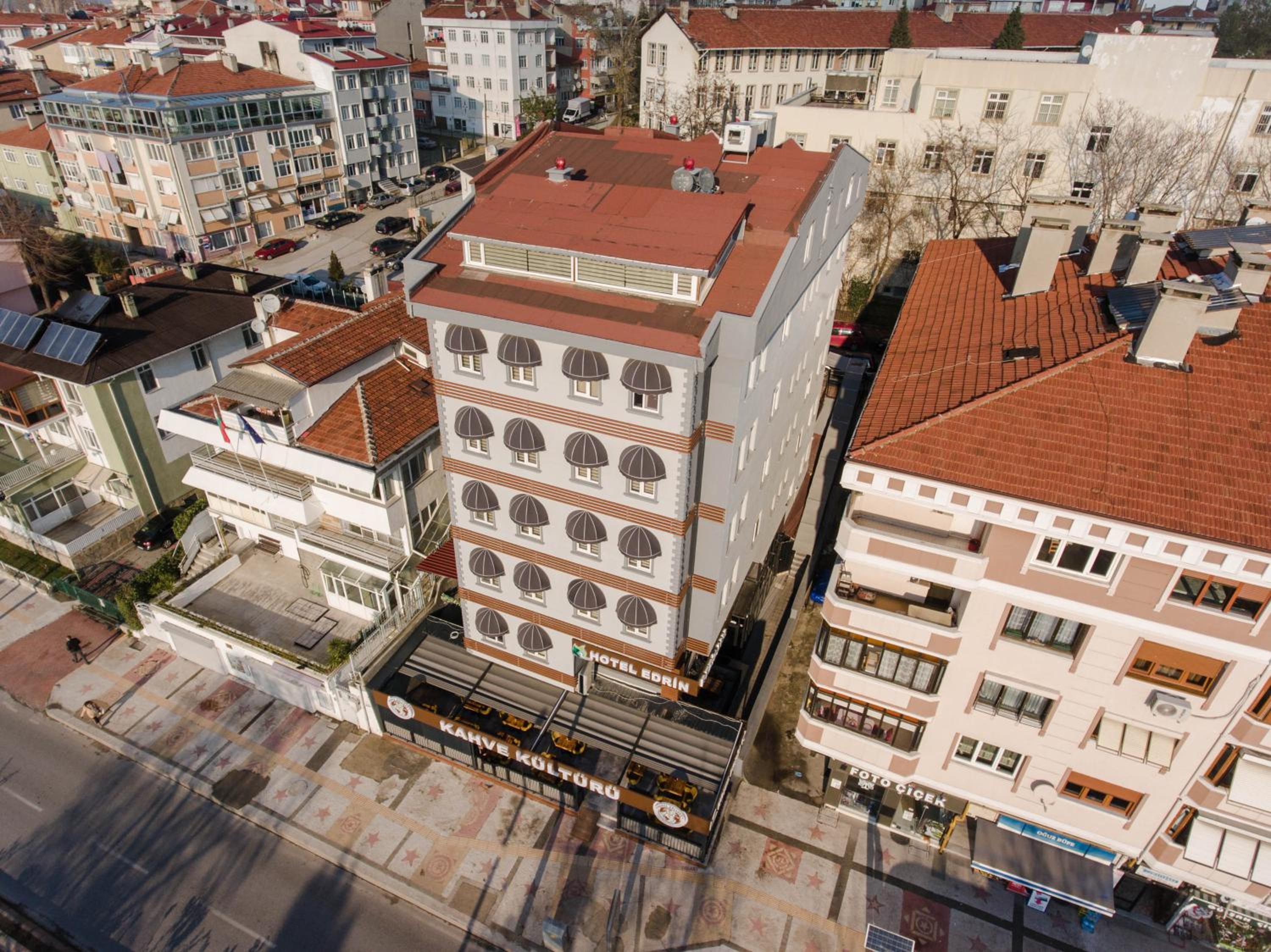 Edrin Hotel 3/32
