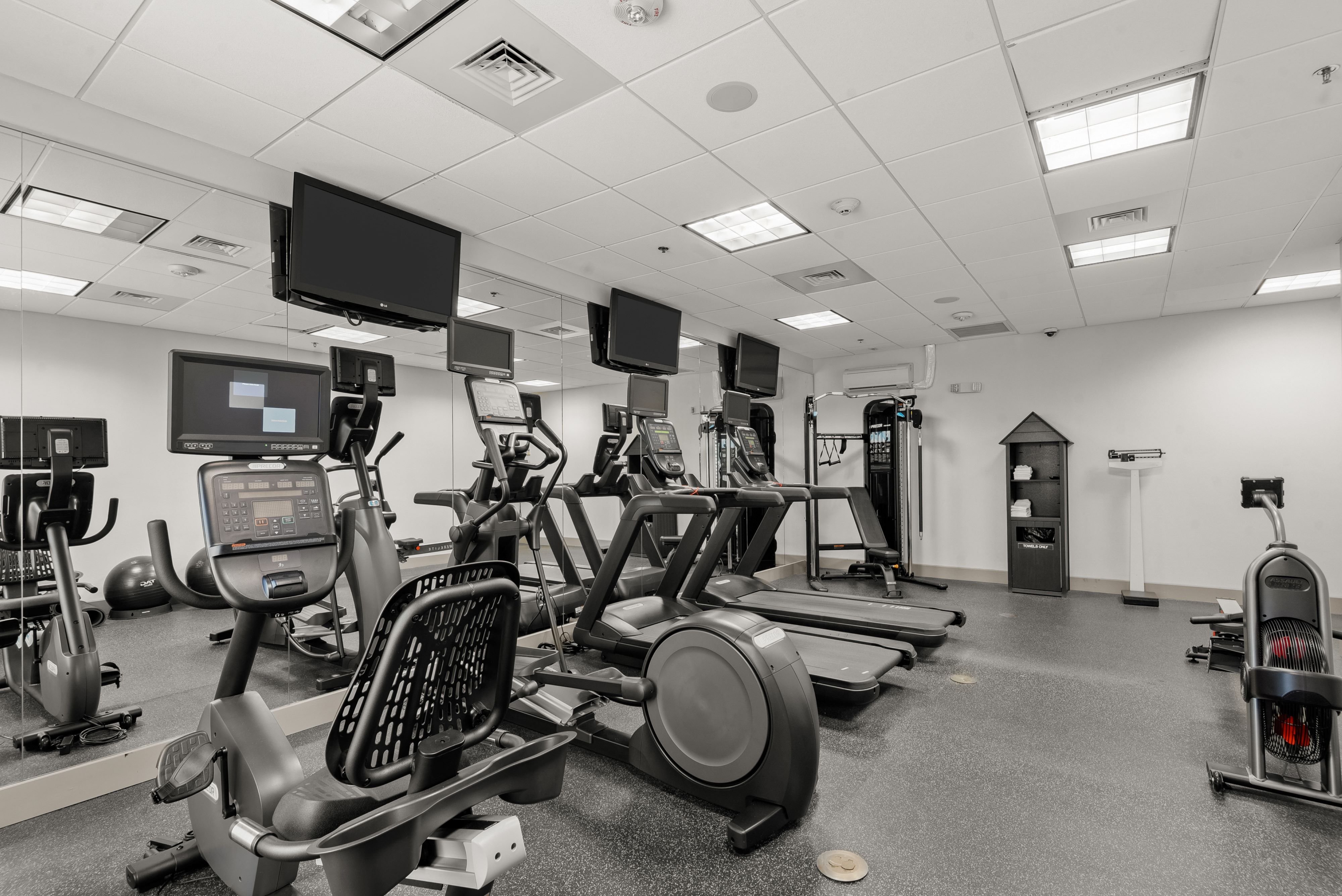Holiday Inn Express Hotel And Suites Gonzales 40/71