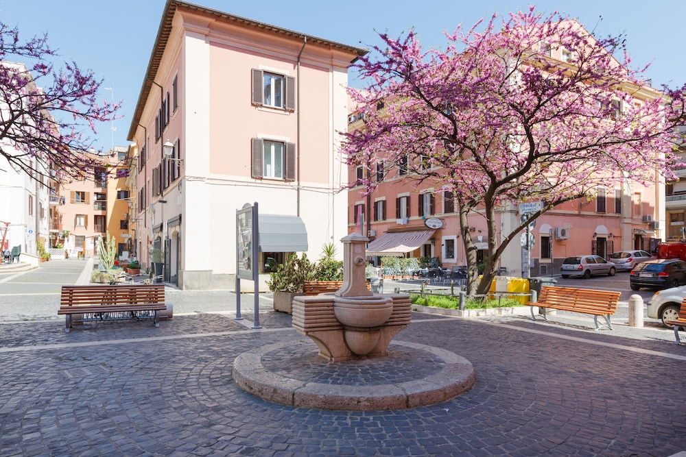 B&B Piazza Fratti 59/69