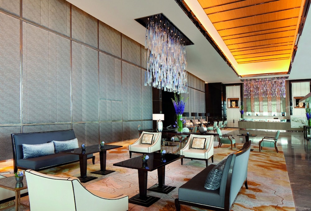 The Ritz Carlton Hong Kong 29/35