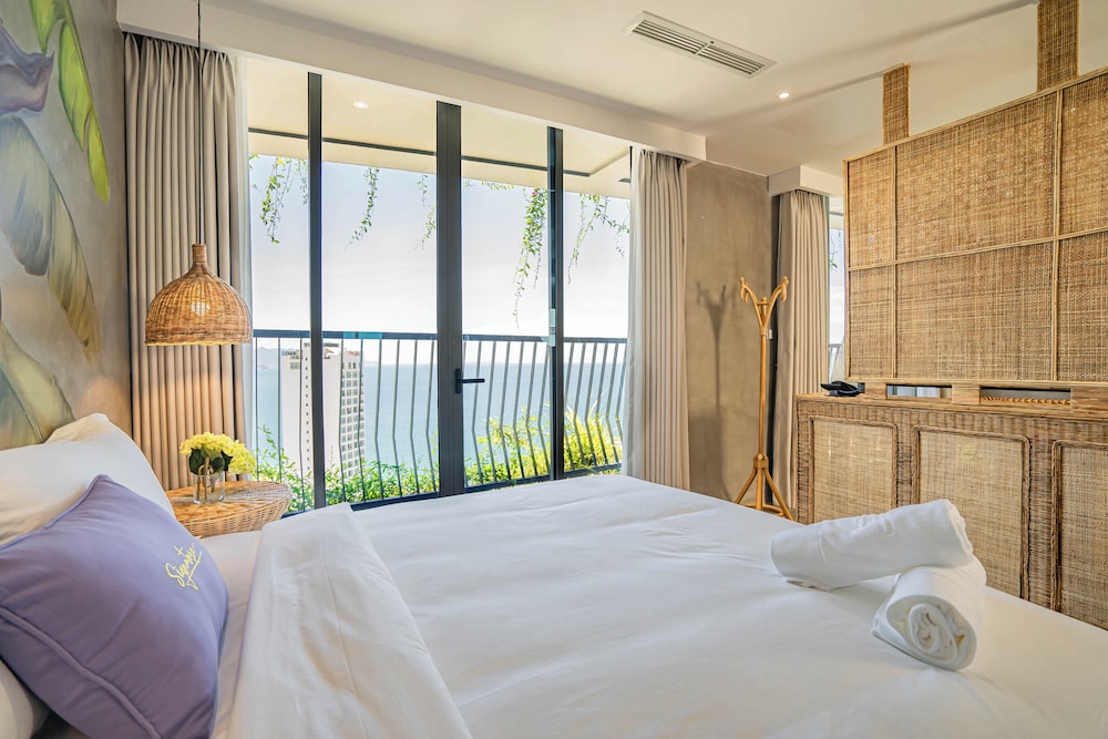 The Signature Hotel Nha Trang 16/50