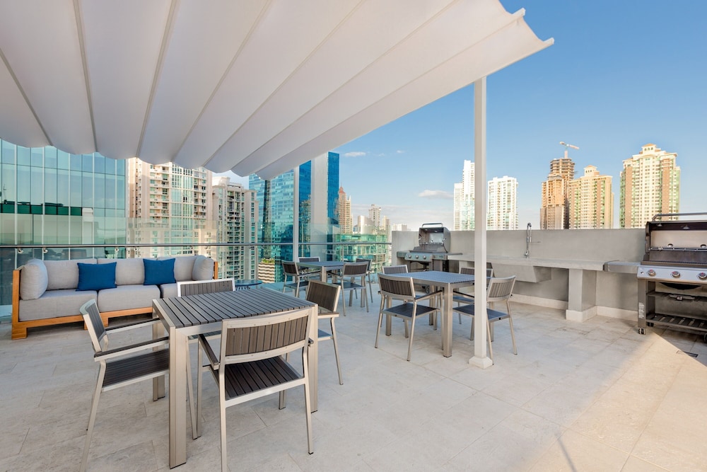Residence Inn by Marriott Panama City 59/77