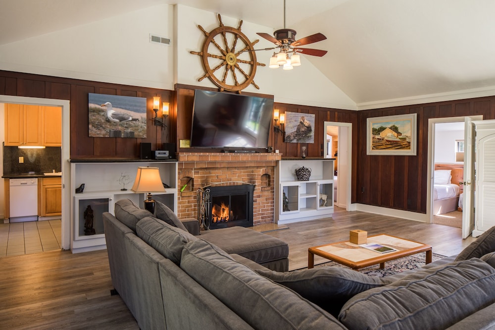 Andril Fireplace Cottages 27/50