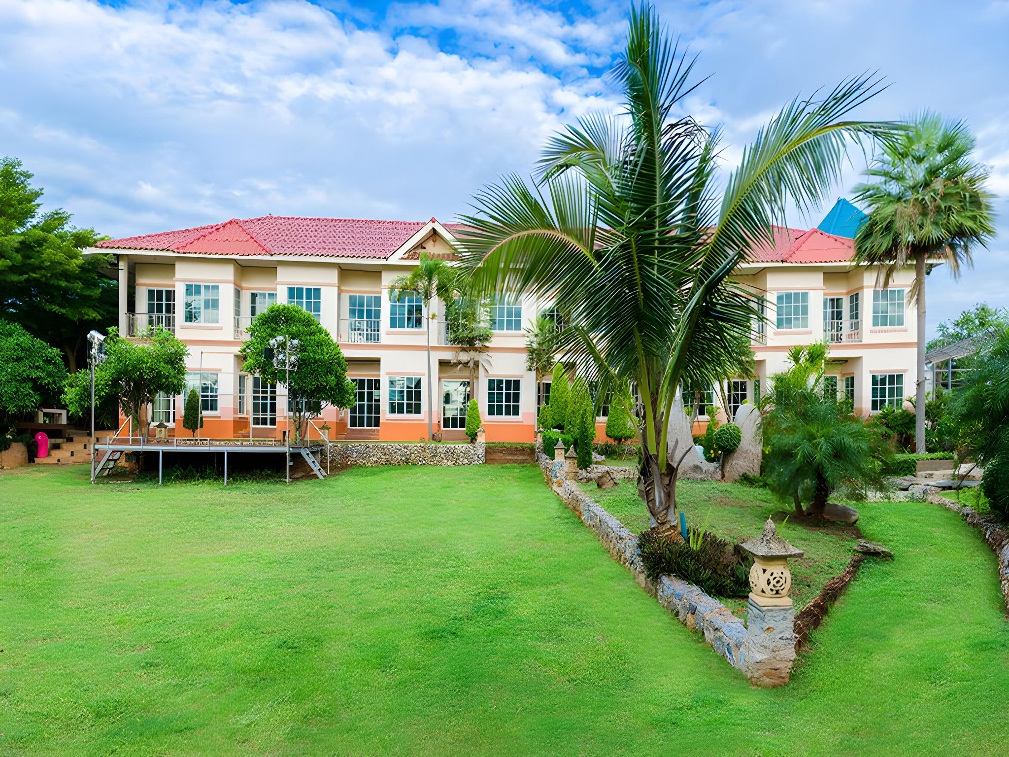 Suannoina Resort 56/59