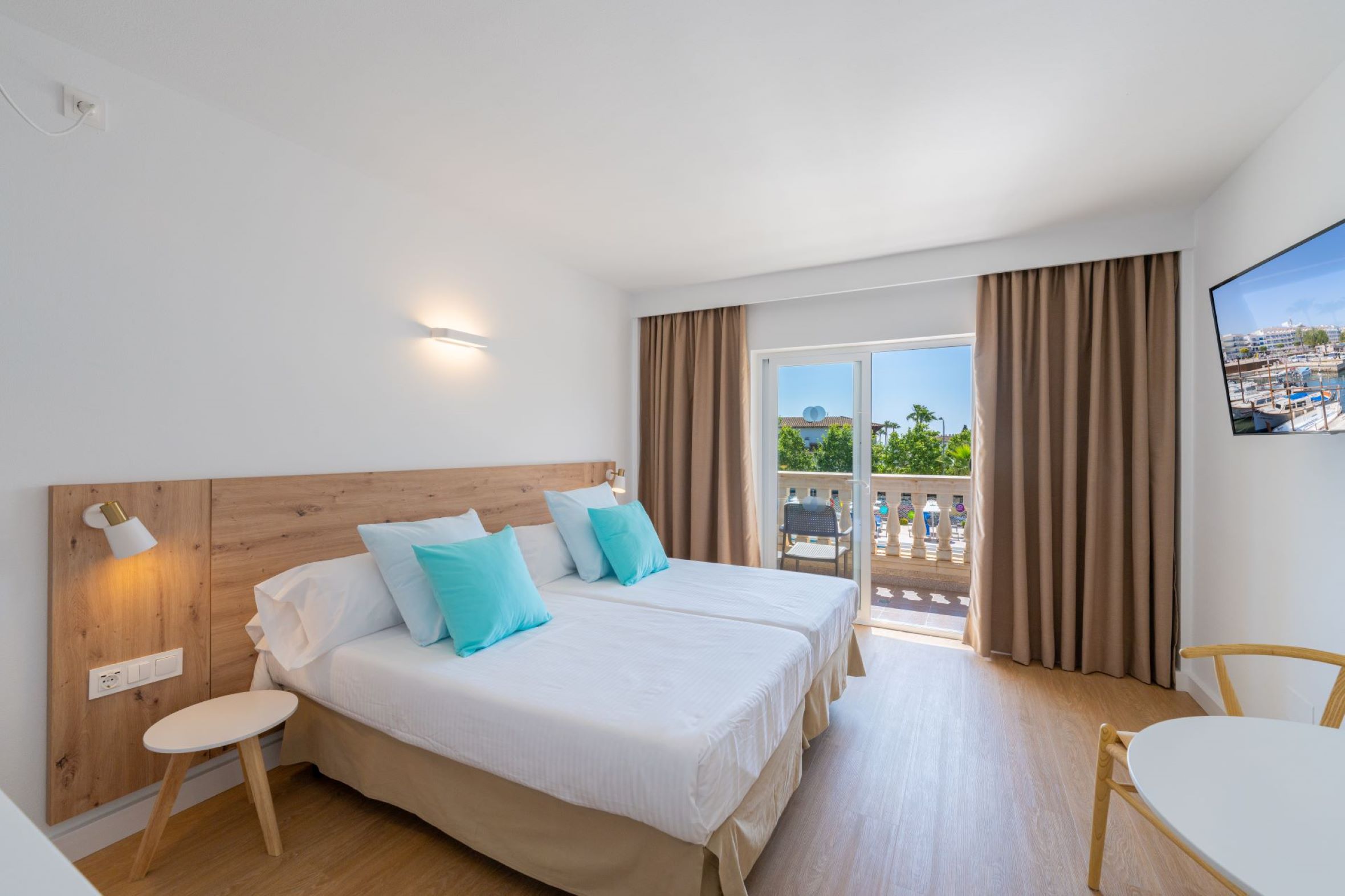 junior suite, pool view