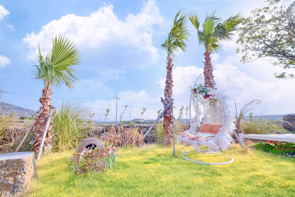 Seogwipo Dawa Pool Villa Pension 39/50