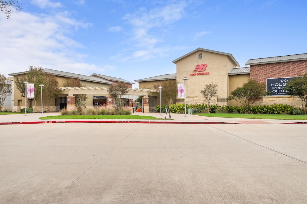 Holiday Inn Express Suites Houston Nw Cypress Grand Pky 56/63